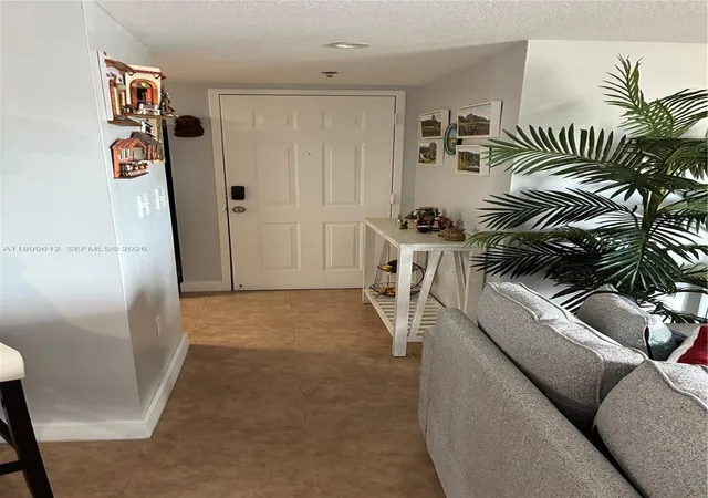 5th image of 1650 Coral Wy #808, Miami, FL 33145 | MLS# A11899612