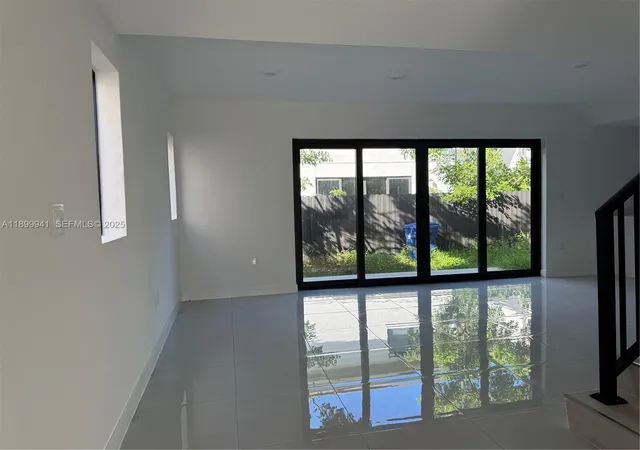 5th image of 1159 Nw 1St St, Florida City, FL 33034 | MLS# A11899941