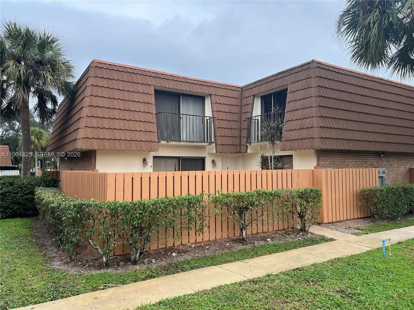 Photo 1 of Condo for sale at 157 Heritage Way, West Palm Beach, FL 33407 | MLS# A11904825 | Listing updated on 2026-09-23