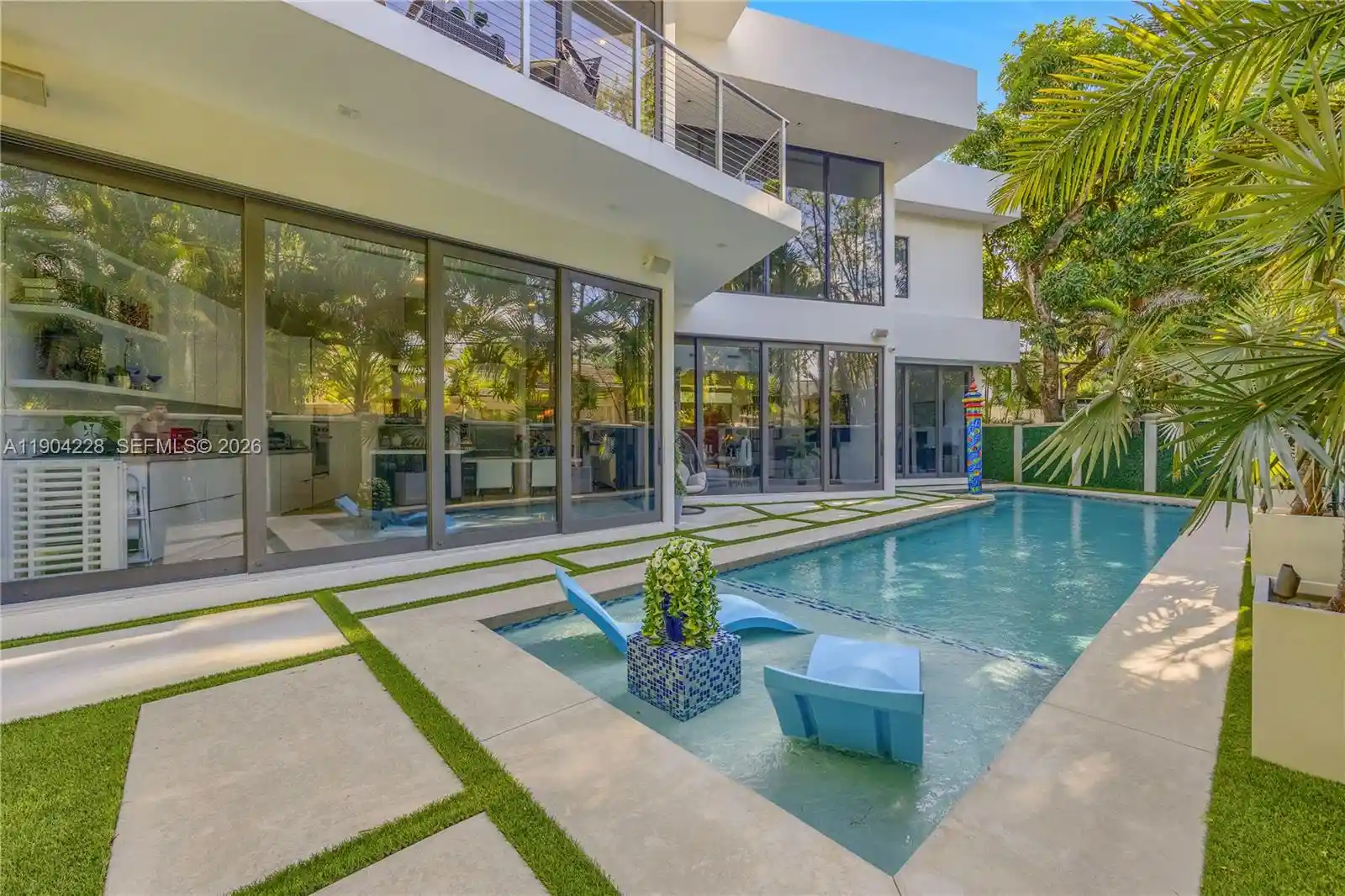 Photo 1 of Single family home for sale at 3764 Carmen Ct, Miami, FL 33133 | MLS# A11904228 | Listing updated on 2026-10-20