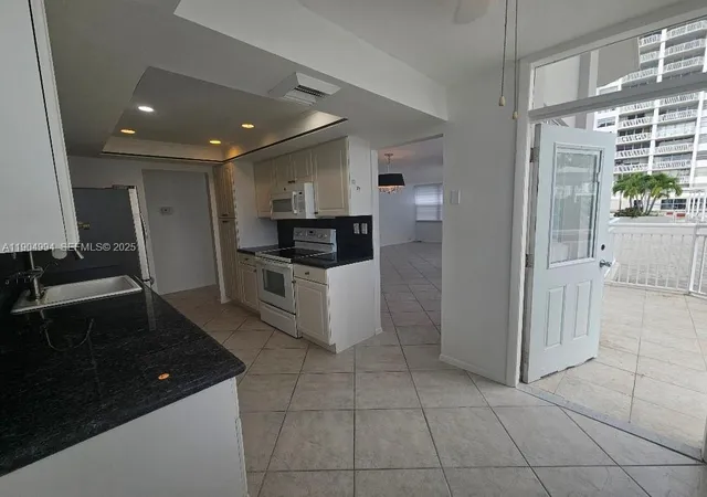 1st image of 18041 Biscayne Blvd #204, Aventura, FL 33160 | MLS# A11904994