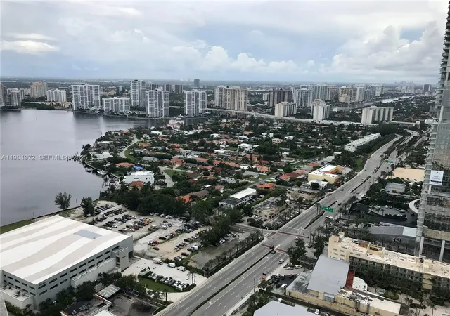 2nd image of 18201 Collins Ave #5104, Sunny Isles Beach, FL 33160 | MLS# A11904372