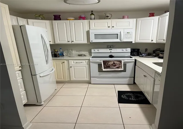Homes for sale in Delray Beach, FL | 327 Tuscany F 327, Delray Beach, FL 33446