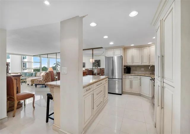Homes for sale in Pompano Beach, FL | 1620 S Ocean Blvd #4f, Pompano Beach, FL 33062 | MLS# F10534272