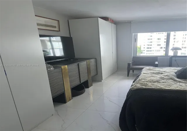 4th image of 1200 West Ave #715, Miami Beach, FL 33139 | MLS# A11903630