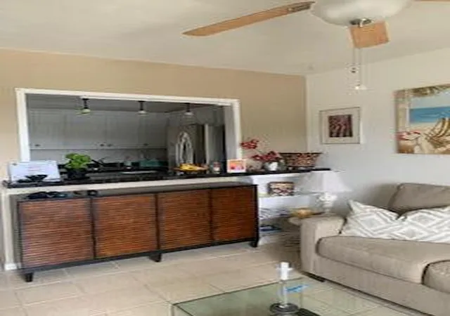 4th image of 3402 Cynthia Ln #208, Lake Worth, FL 33461 | MLS# R11137191