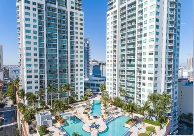1st image of 253 Ne 2Nd St #632, Miami, FL 33132 | MLS# A11906473