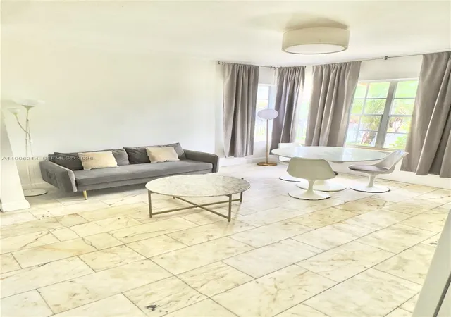 2nd image of 1526 Pennsylvania Ave #2, Miami Beach, FL 33139 | MLS# A11906214