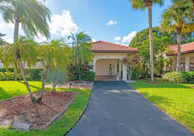 2nd image of 8020 Eastlake Dr, Boca Raton, FL 33433 | MLS# F10534537