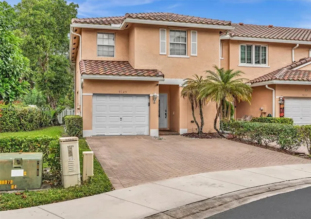 Homes for sale in Sunrise, FL | 9125 Nw 40th St, Sunrise, FL 33351 | MLS# A11897880