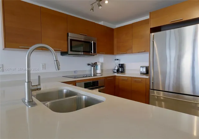 2nd image of 3250 Ne 1St Ave #910, Miami, FL 33137 | MLS# A11907197