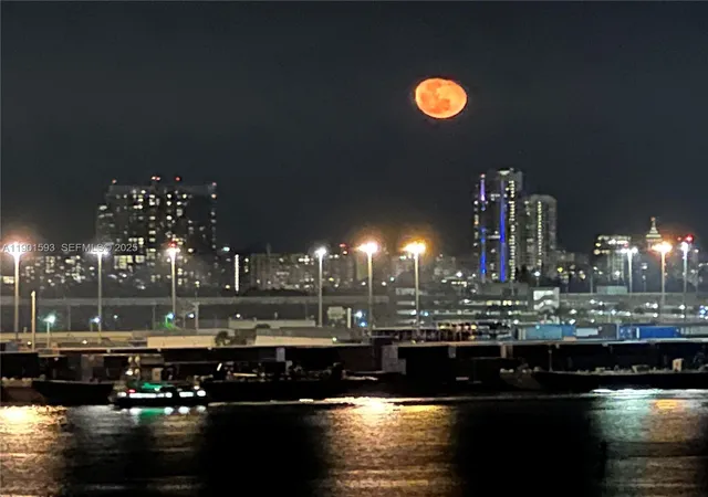 3rd image of Brickell Key One Condominium, Miami, FL 33131
