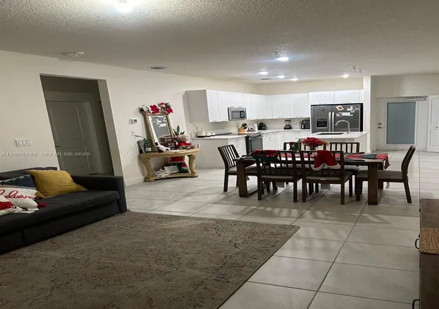 5th image of (Undisclosed), Doral, FL 33166 | MLS# A11905788