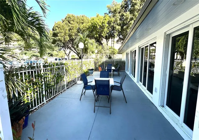 Homes for sale in Pompano Beach, FL | 2651 S Course Drive, Pompano Beach, FL 33069 | Houzeo