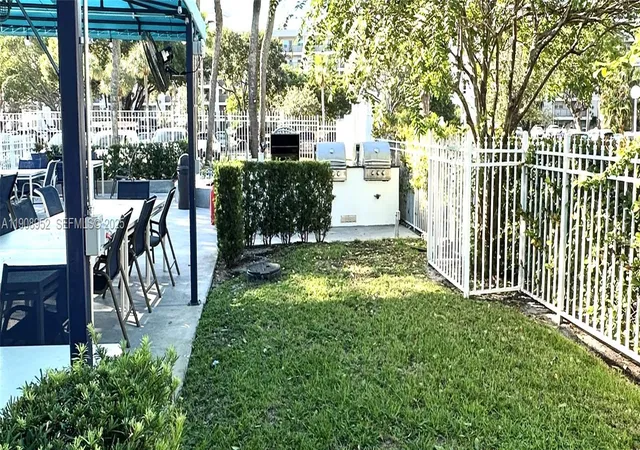 Homes for sale in Pompano Beach, FL | 2651 S Course Dr #307, Pompano Beach, FL 33069 | MLS# A11908952