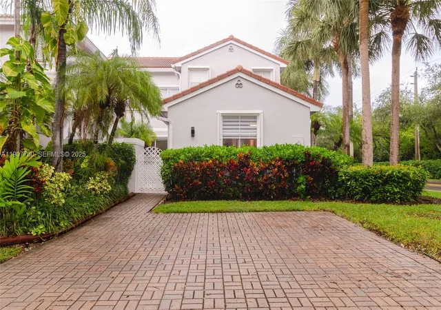 Homes for sale in Hollywood, FL | 1115 Cherrypalm, Hollywood, FL 33019 | MLS# A11907730