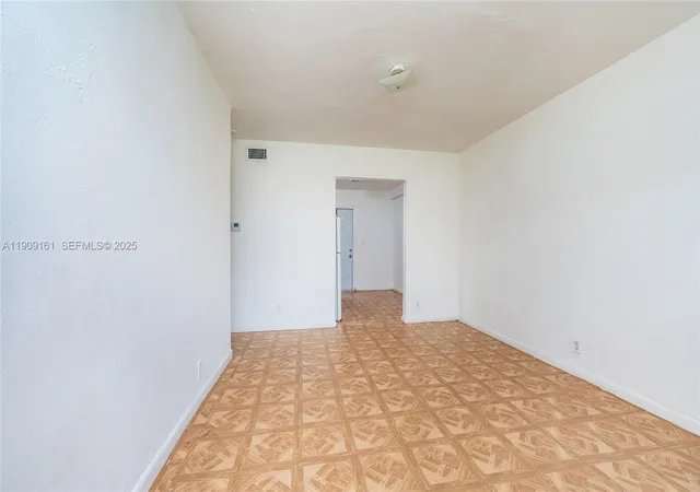 Photo 2 of House for sale at 10015 SW 170th Terrace, Miami, FL 33157 | MLS# A11909161 | Listing updated on 2026-09-23