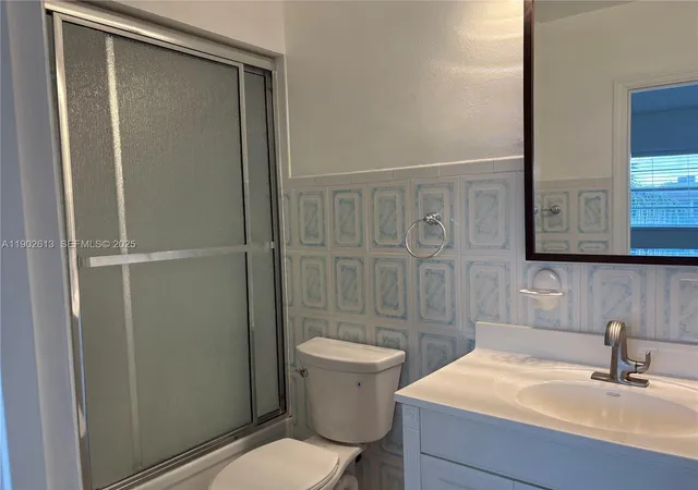 16th image of 4700 Nw 35th St #602, Lauderdale Lakes, FL 33319 | MLS# A11902613