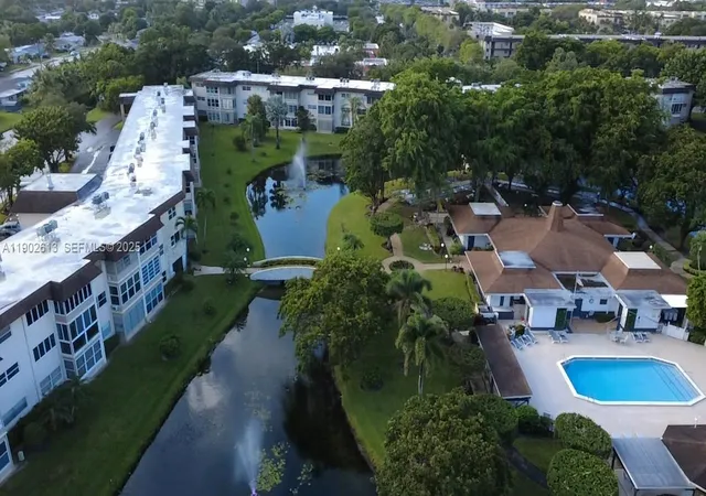 3rd image of 4700 Nw 35Th St #602, Lauderdale Lakes, FL 33319 | MLS# A11902613