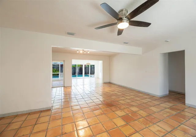 Homes for sale in Fort Lauderdale, FL | 1623 Ne 20Th St, Fort Lauderdale, FL 33305 | MLS# F10535515