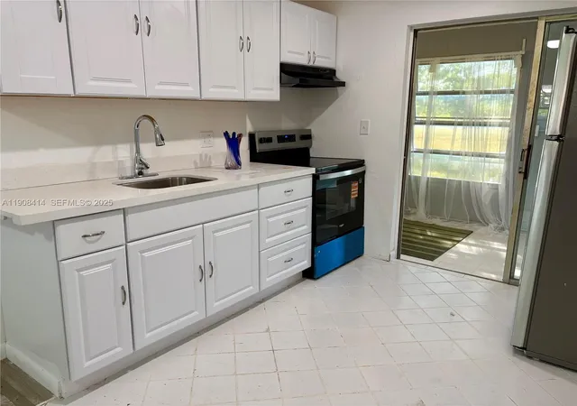 Homes for sale in Margate, FL | 7310 Nw 1st St #105, Margate, FL 33063 | MLS# A11908414