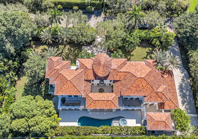 Photo 2 of Mansion for sale at 4955 Sw 83rd Street, Miami, FL 33143 | MLS# F10534737 | Listing updated on 2026-09-28