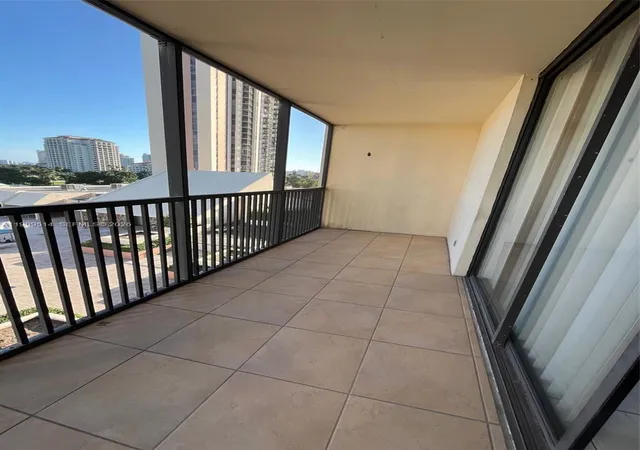 17th image of 20301 W Country Club Dr #625, Aventura, FL 33180 | MLS# A11909514