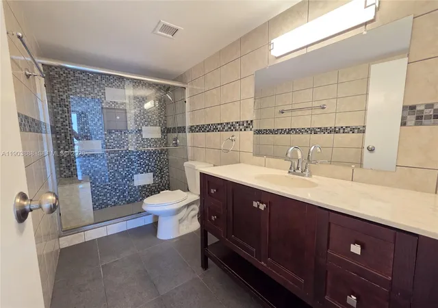 4th image of 2821 N Miami Beach Blvd #5O, North Miami Beach, FL 33160 | MLS# A11903888