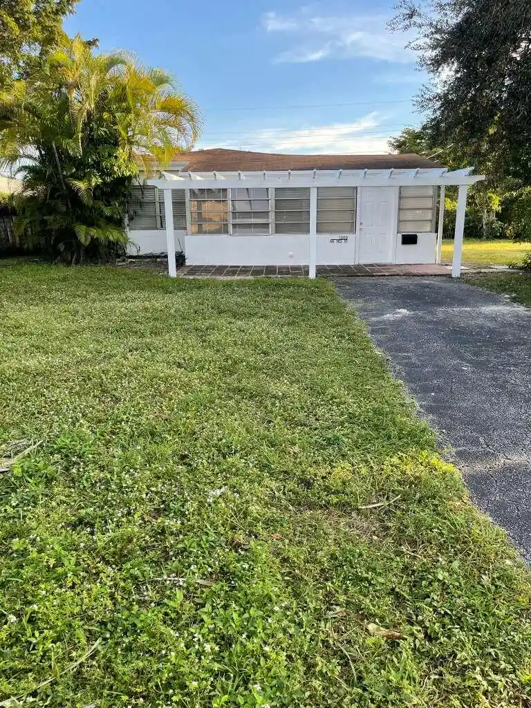 Photo 1 of Single family home for sale at 1300 Ne 182nd St, North Miami Beach, FL 33162 | MLS# R11139307 | Listing updated on 2026-10-27