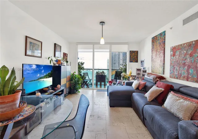 Condo for sale at 31 SE 5th Street #2910, Miami, FL 33131 | MLS# A11911224 | Listing updated on 2026-07-07