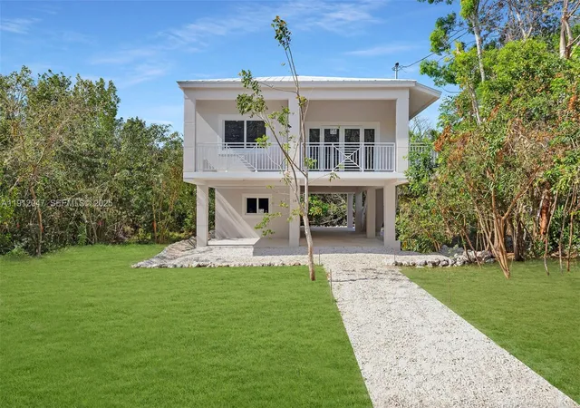 1st image of (Undisclosed), Key Largo, FL 33037 | MLS# A11912047
