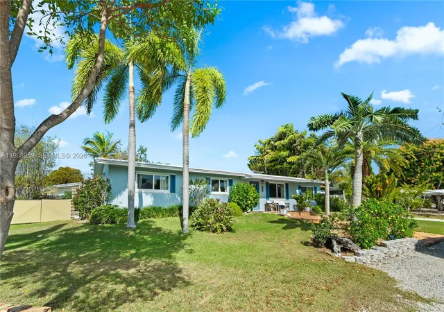 24th image of 160 Ridge St, Tavernier, FL 33070 | MLS# A11908959