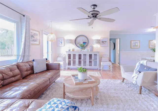 3rd image of 160 Ridge St, Tavernier, FL 33070 | MLS# A11908959