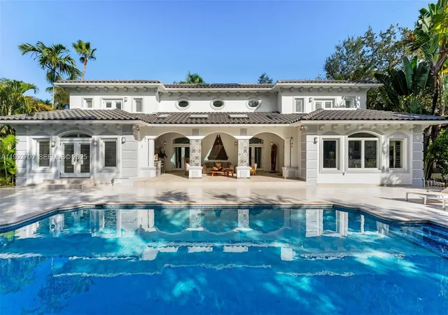 1st image of 5770 Sw 100th St, Pinecrest, FL 33156 | MLS# A11902700