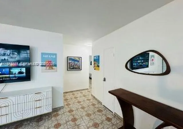 2nd image of 650 Pennsylvania Ave #1, Miami Beach, FL 33139 | MLS# A11913051