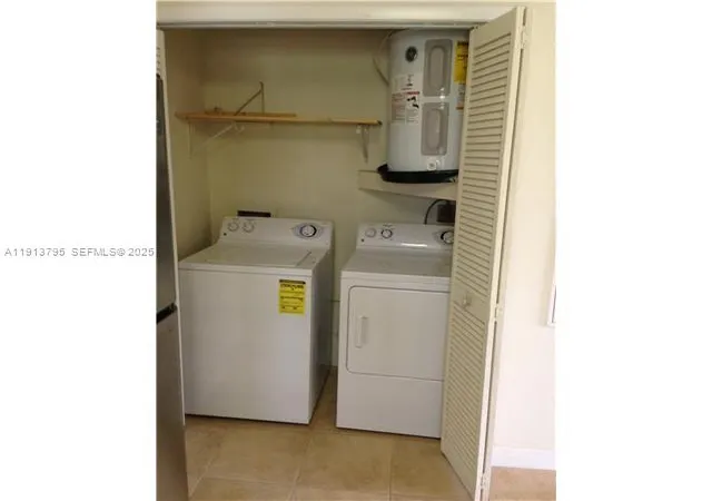 2nd image of 3992 Nw 87Th Ave, Sunrise, FL 33351