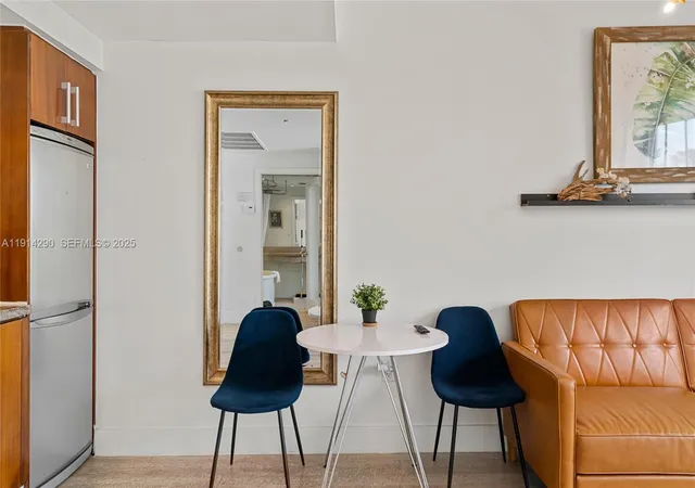 2nd image of 1060 Ocean Dr, Miami Beach, FL 33139