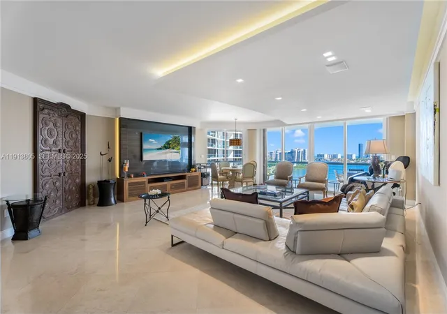 2nd image of 2600 Island Blvd #1605, Aventura, FL 33160 | MLS# A11913805