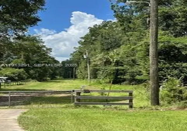 14th image of 19220 N Hwy 329, Micanopy, FL 32667 | MLS# A11913291