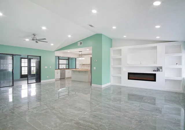35th image of 1149 Se Menores Ave, Port St Lucie, FL 34952 | MLS# R11141065