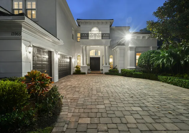 5th image of 13965 Willow Cay Dr, North Palm Beach, FL 33408 | MLS# R11141145