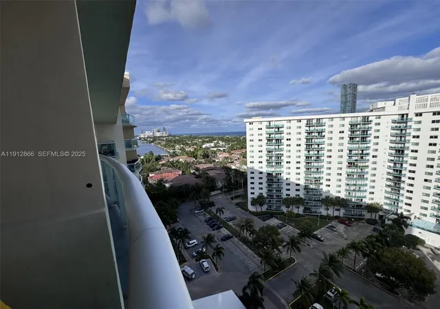 2nd image of 19390 Collins Ave #1608, Sunny Isles Beach, FL 33160 | MLS# A11912866