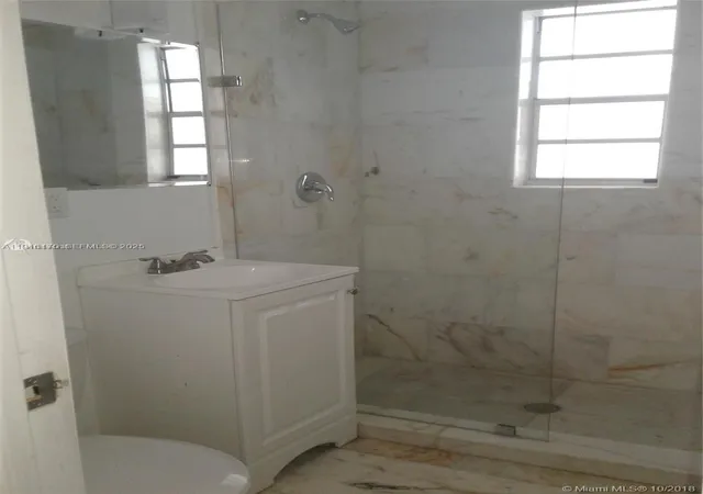 2nd image of 1526 Pennsylvania Ave, Miami Beach, FL 33139
