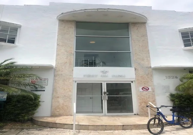 2nd image of 1526 Pennsylvania Ave #19, Miami Beach, FL 33139 | MLS# A11916175