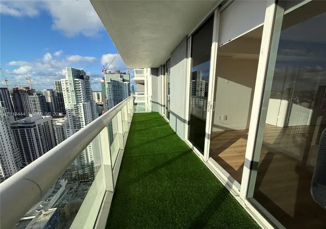 2nd image of 50 Biscayne Blvd #4807, Miami, FL 33132 | MLS# A11913444
