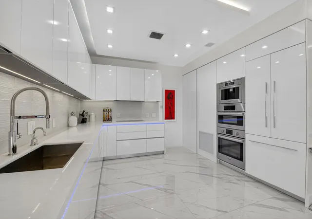 2nd image of 19297 Sabal Lake Dr #5072, Boca Raton, FL 33434 | MLS# R11141688