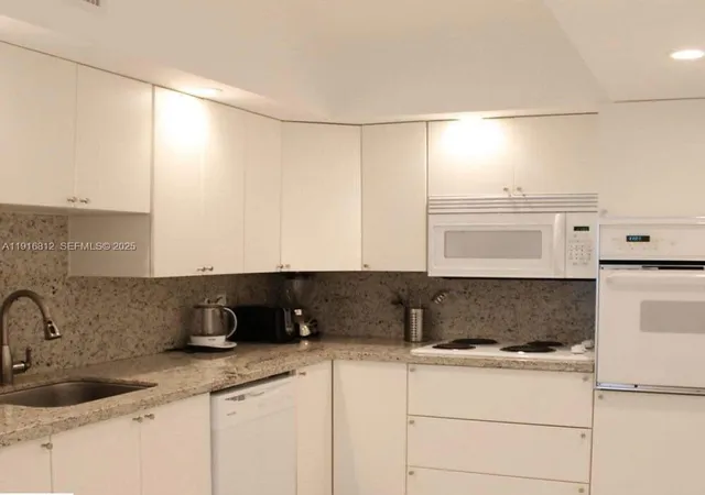 5th image of 4001 S Ocean Dr #2H, Hollywood, FL 33019 | MLS# A11916812