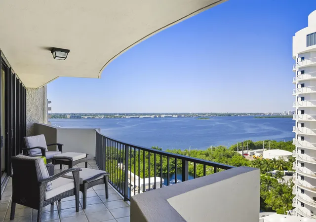 Homes for sale in Singer Island, FL | 4200 N Ocean Dr #1-1705, Singer Island, FL 33404 | MLS# R11142042