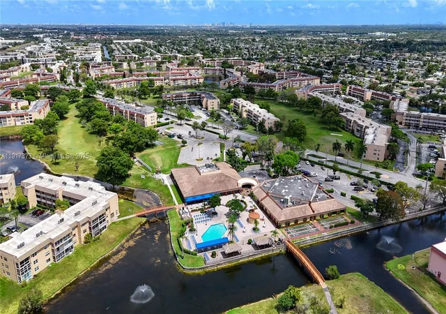 19th image of 9121 Sunrise Lakes Blvd #104, Sunrise, FL 33322 | MLS# A11917373