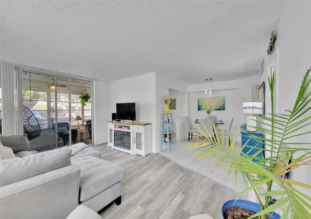 Homes for sale in Tamarac, FL | 9090 Lime Bay Blvd #112, Tamarac, FL 33321 | MLS# F10537949